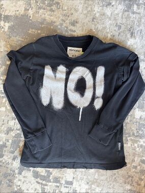Nununu unisex Black Long Sleeve Tee with White "NO!" Graphic, size 6-7